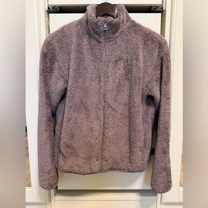 Uniqlo Soft Gray Fleece Jacket